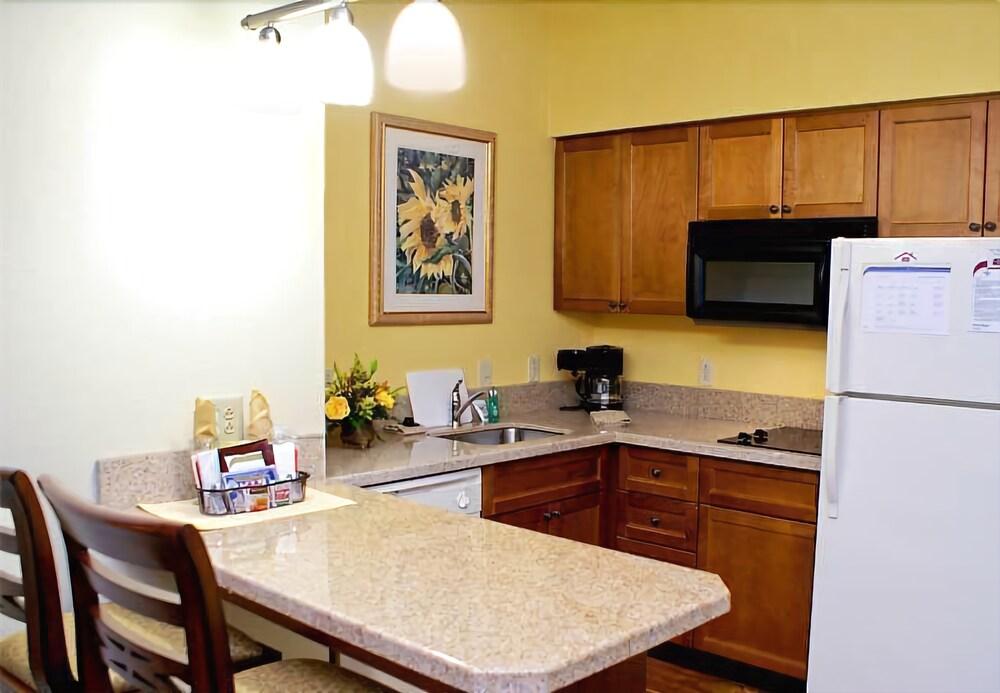 מאונט פלזנט Residence Inn By Marriott Charleston Mt. Pleasant מראה חיצוני תמונה