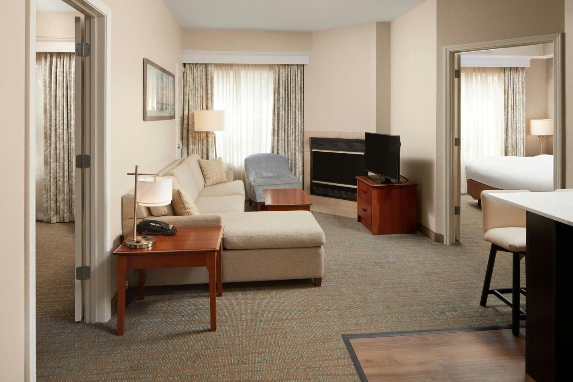 מאונט פלזנט Residence Inn By Marriott Charleston Mt. Pleasant מראה חיצוני תמונה